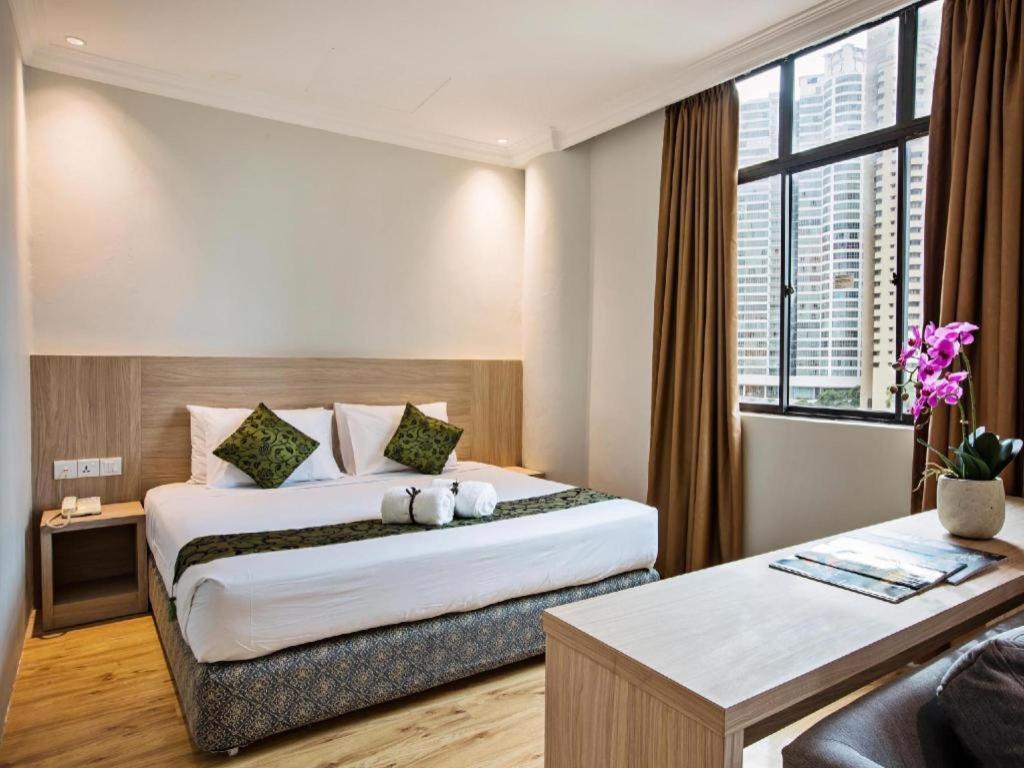 Hotel Zamburger Wira Куала-Лумпур Экстерьер фото