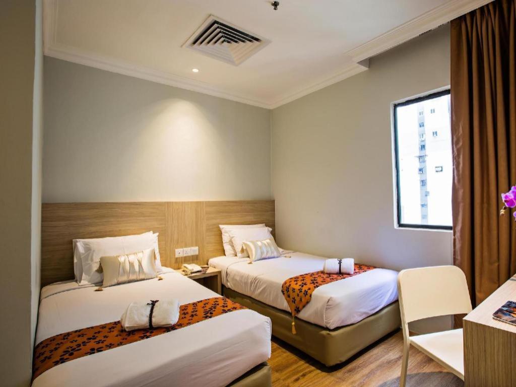 Hotel Zamburger Wira Куала-Лумпур Экстерьер фото